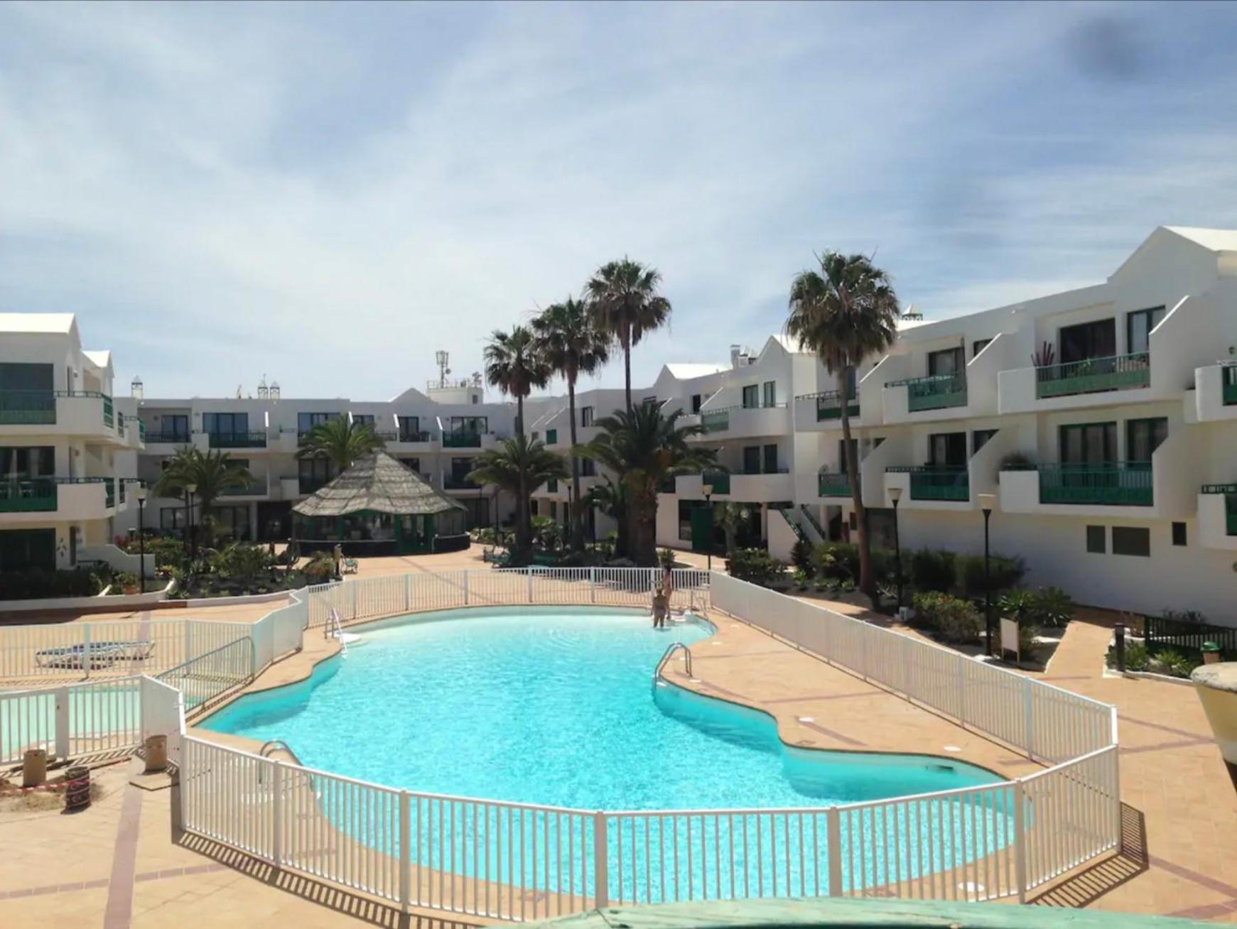 Ground Floor Apartment With Pool, Next To The Beach Costa Teguise Exterior foto