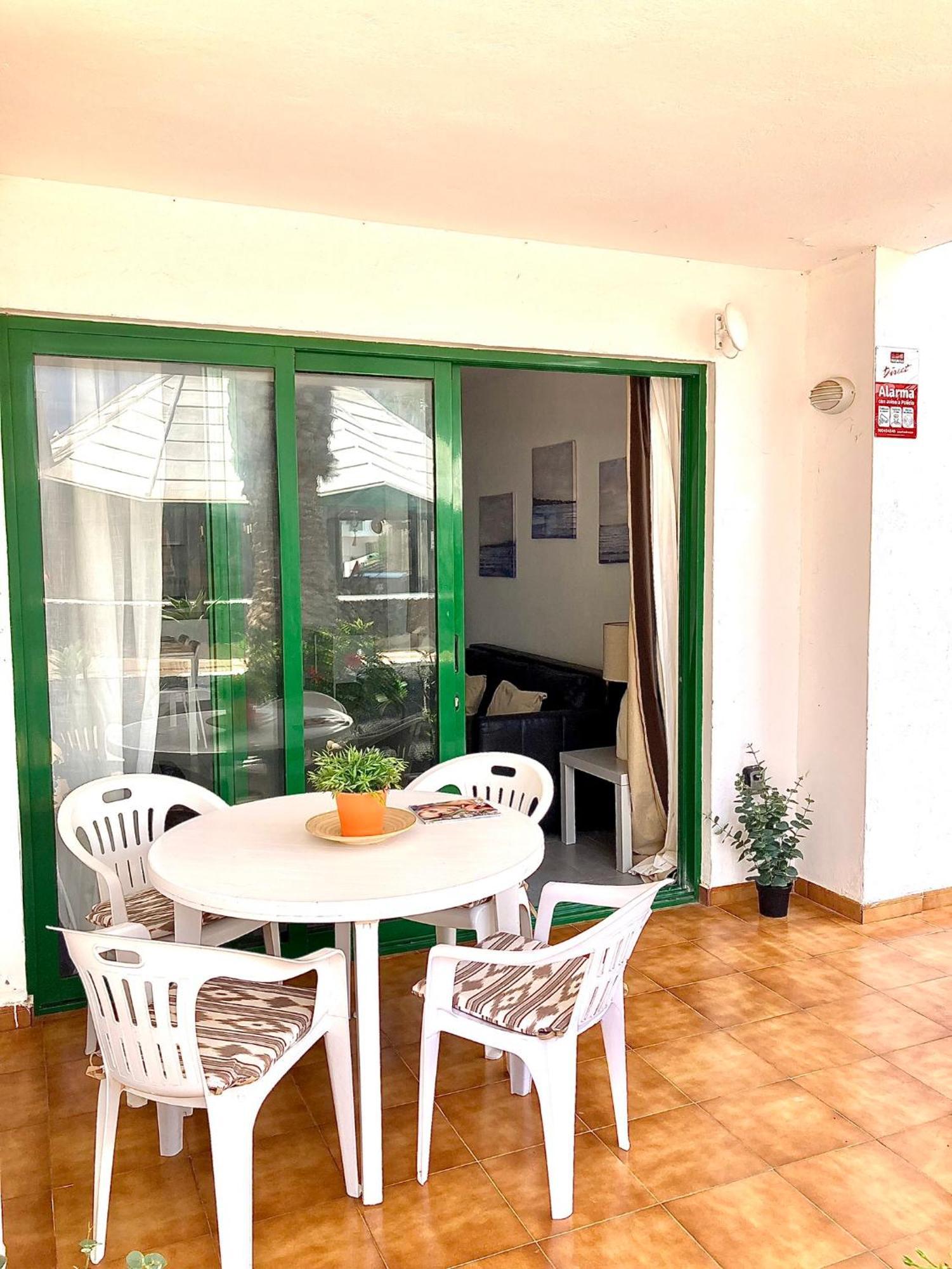 Ground Floor Apartment With Pool, Next To The Beach Costa Teguise Exterior foto